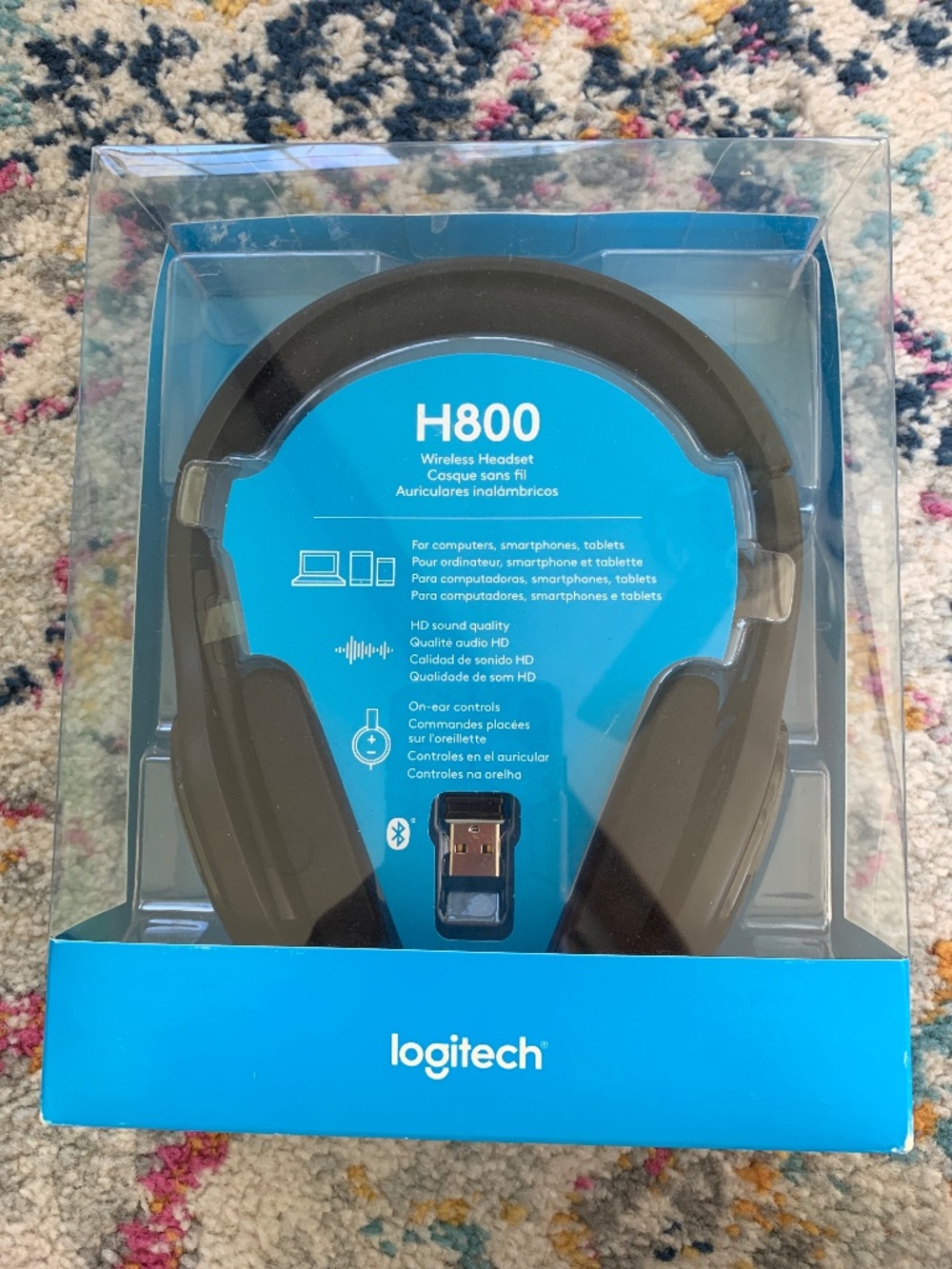 NIB H800 Logitech wireless headset